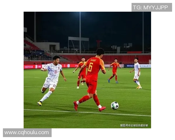 国足迎战伊朗队全力争胜展现实力与团队精神的较量